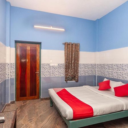 Oyo 24053 Auro Gp Guest House Όρβιλ Εξωτερικό φωτογραφία