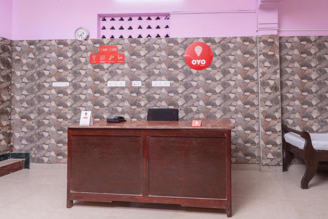 Oyo 24053 Auro Gp Guest House Όρβιλ Εξωτερικό φωτογραφία